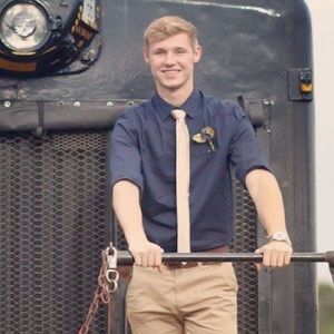 Meet your Posher, Chandler